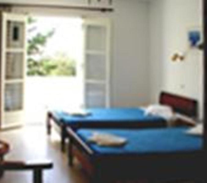 Eleni'S Studios Ornos Exteriér fotografie